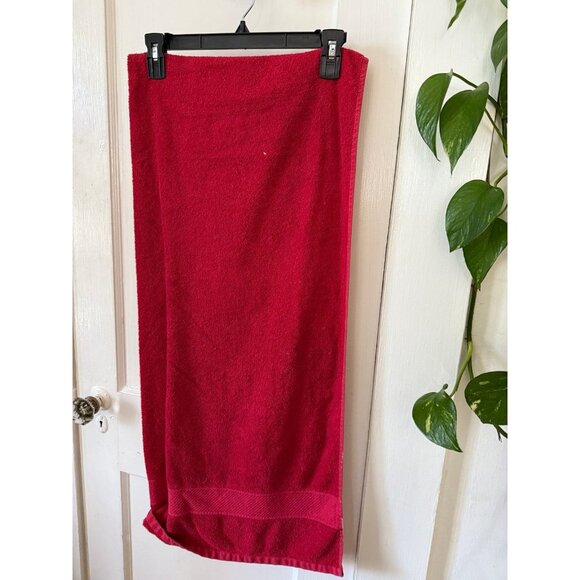 Apollo Towel red singular bath towel - Picture 2 of 8